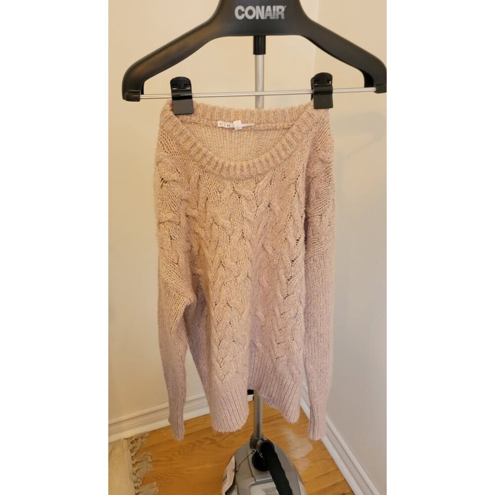 CLEO knit sweater